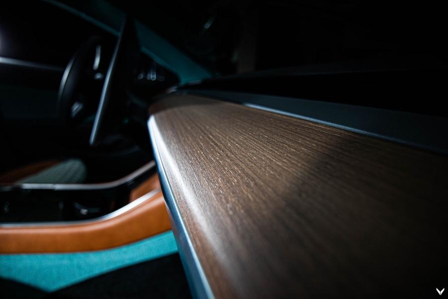 Интерьер Tesla Model 3 by Vilner 2019 года  (фото 4 из 13)